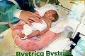 Malá princezná Dominika statočne bojuje s ťažkými chorobami: Mala len 620 g, už sa kolobežkuje a kočíkuje