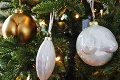 Erotické ozdoby len pre dospelých: Nemravný vianočný stromček pošteklí fantáziu