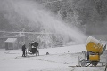 Otvorenie lyžiarskych stredísk je pre pandémiu otázne: Na Jahodnej napriek tomu začali konať