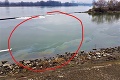 Ekologická havária v Bratislave: Na Dunaji sa potopila loď, silný zápach bolo cítiť naďaleko