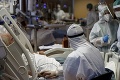 V belgických nemocniciach slúžia infikovaní lekári a zdravotné sestry: Jednotky intenzívnej starostlivosti ubúdajú