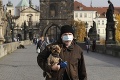 Kritická situácia v Česku! Hlásia tisíce nových prípadov, vláda rozhoduje o núdzovom stave