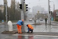 Takto finišovali Mlynské nivy pár hodín pred otvorením: Trápenie s trolejovým vedením a kuriozita na cyklotrase