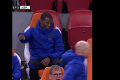 Vtipný moment v zápase Holandska so Španielskom: Pozrite sa, čo vyviedol Depay Wijnaldumovi