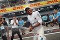 V F1 nič nové: Na okruhu v Imole vyhral Hamilton, Mercedes získal Pohár konštruktérov