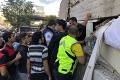 Ničivé zemetrasenie v Turecku a Grécku: Počet obetí stúpa, spod trosiek stále vyťahujú bezvládne telá