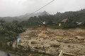 Vietnamom sa prehnala najsilnejšia búrka za dvadsať rokov: Tajfún zabil 35 ľudí