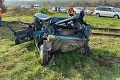Hrozivá nehoda na železničnom priecestí pri Jasove: Z auta ostala len kopa šrotu
