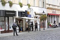 Ako sa (ne)dodržuje zákaz vychádzania: Fotky z Bratislavy a Košíc hovoria samé za seba