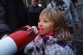 Šokujúce zábery! Malé deti na proteste nechali vykrikovať nechutnosti: Matovič je k**ot, treba ho zabiť!