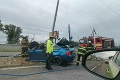 Hrozivá nehoda v Bratislave: Vodič narazil do stĺpu, toto ostalo z auta