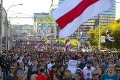 V nedeľu sa v bieloruských mestách konali ďalšie pochody spravodlivosti: Demonštrujúcich Bielorusov podporili aj v zahraničí