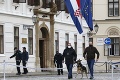Útok v Chorvátsku: Muž postrelil policajta, potom namieril zbraň proti sebe