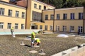 Chvályhodný eko nápad nemocnice v Levoči: Budovu nového urgentného príjmu pokryli tisícky rastlín