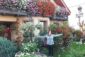 Záhradka, aká sa len tak nevidí: Sonin kvetinový raj obdivujú zvedavci z celého Slovenska