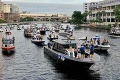 Oslava Stanleyho pohára, aká tu ešte nebola: Tampa Bay na člnoch a skútroch!