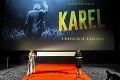 Dlhoočakávaný film o Karlovi Gottovi († 80) v Prahe šokoval: Známa herečka odišla v slzách zo sály!