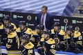 Boston Bruins tento rok Stanleyho pohár nezíska: Medvede nezachránilo ani výborné slovenské duo