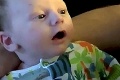 Video s chlapčekom obletelo svet: Pozrite, čo urobilo len 8-týždňové bábätko!