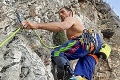 Slovenský paracyklista je od marca v španielskej Calpe a čaká na protézu: Bude z Metelku horolezec?