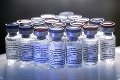 Rýchle kroky Ruska: Krajina má hotovú prvú várku vakcíny proti ochoreniu COVID-19