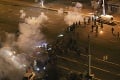 Ďalšia búrlivá noc v Bielorusku: Začala sa blokáda hlavných dopravných tepien