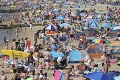 Britániu zasiahli obrovské horúčavy: Najteplejší augustový deň za uplynulých 17 rokov