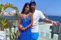 Messi a Suárez si užívajú slnečnú Ibizu: Sexi manželky predviedli božské telá