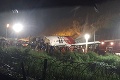 Desivá nehoda lietadla so 191 ľuďmi na palube: Stroj sa rozlomil na dve časti