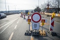 Zjazdy z Prístavného mosta v Bratislave uzavrú do marca 2021: Zmeny sa dotknú aj liniek MHD