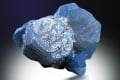 Unikátny nález amatérskeho mineralóga Ladislava: V jeho rukách sa skrýva vzácny kúsok