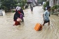 Indonéziu zasiahli silné záplavy: Zahynulo najmenej 30 ľudí