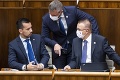 Poslanci prepísali rozpočet, schodok navýšili na rekordných 12 miliárd eur