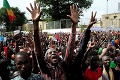 OSN a EÚ kritizujú vládu v Mali: Odsudzujú použitie smrtiacej sily proti demonštrantom