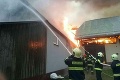 Požiar humien na Orave: Desivé zábery zo zásahu hasičov