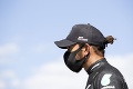 Sklamaný Hamilton: Prvú pole position v sezóne mu vyfúkol tímový kolega