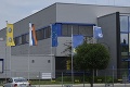 Nemecká fabrika s pobočkami na západnom Slovensku mení plány: Namiesto 337 prepustí 200 ľudí