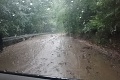 Alexandru zastihol silný dážď počas cyklovýletu, to najhoršie prišlo, keď sa vracala domov: Voda nám odrezala cestu!