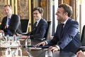 Macron pricestoval do Holandska: Snaha o získanie podpory, žiada len jednu vec