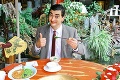 Mr. Bean z Wu-chanu: Anglický komik uviazol v karanténe, v Číne sa z neho stala hviezda internetu