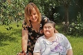 Soňa splnila narodeninový sen milovanej sestre s Downovým syndrómom: Beátka dostala 8 000 pohľadníc z celého sveta!