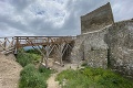 Šarišský hrad obnovujú ako v dávnom 13. storočí: Historická technika, ktorú dnes už nikde inde neuvidíte