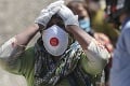 Peklo v Indii: Hlásia rekordný nárast nakazených, očkovacie centrá v Bombaji zatvorili