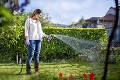 Ako sa postarať o trávnik na záhrade? 7 krokov, ktoré by ste na jar nemali vynechať
