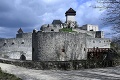 Smutné obrázky z Trenčianskeho hradu: Zosypala sa časť múru z čias Matúša Čáka