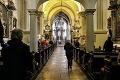 Konferencia biskupov o návrate ľudí do kostolov: Kňazi z viacerých miest hlásili problémy
