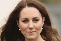 Kate sa objavila na verejnosti a všetkým to bolo jasné: Vojvodkyňa sa dočkala veľkej pocty od Alžbety II.