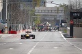 Bratislavčania ostali v šoku: Po uliciach sa premávala Formula 1 s legendárnym pretekárom!