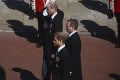 Deň po pohrebe to prišlo: Dôležité stretnutie princa Harryho s otcom a bratom!