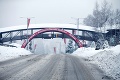 Donovaly sa premenili na snehovú krajinku: Vodiči, ktorí prezuli, horko zaplakali! Bláznivé počasie ešte nedalo zbohom